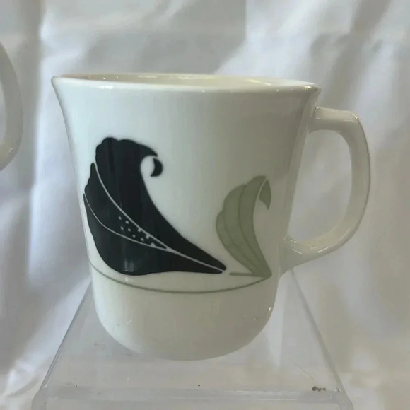 Vintage Corelle Black Orchid Cups Mugs - Set of 6 - Picture 4 of 5